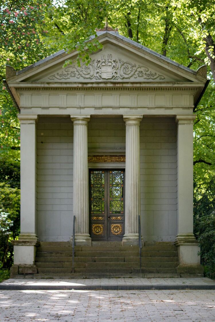 Möhnefriedhof Copyright: Dorothe Domke (1)